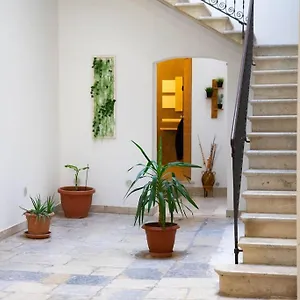 https://alloggia-in-relax-da-zia-pia.sicilyhotelsitaly.net